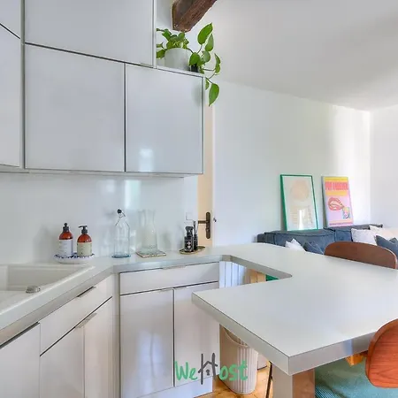 Appartamento Parisian Getaway In A Beautiful For 2